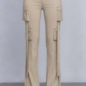 No Vacancy - Stretchy woven low rise flared cargo pants