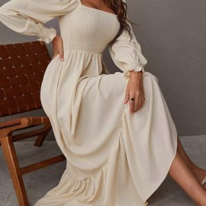 Flarix - Square neck shirred ruffle hem dress
