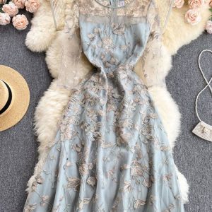 Embroidery Mesh Round Neck Midi Dress