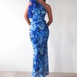 Figure-Hugging Sleeveless Dress with 3D Floral Accents